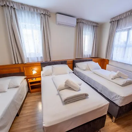 ホテル Szinbad 3*
