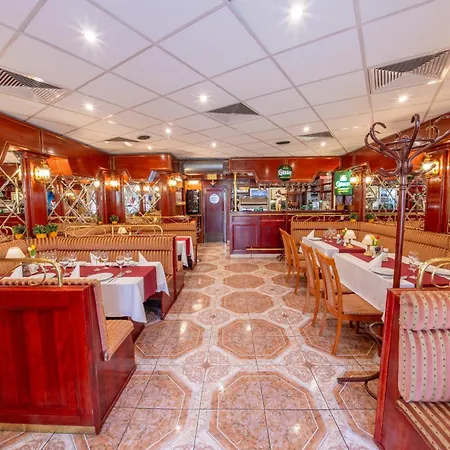 Hotel Szinbad 3*