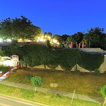 Szinbad 3*